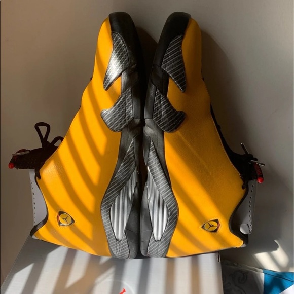 COPY - Retro 14 - Picture 3 of 8